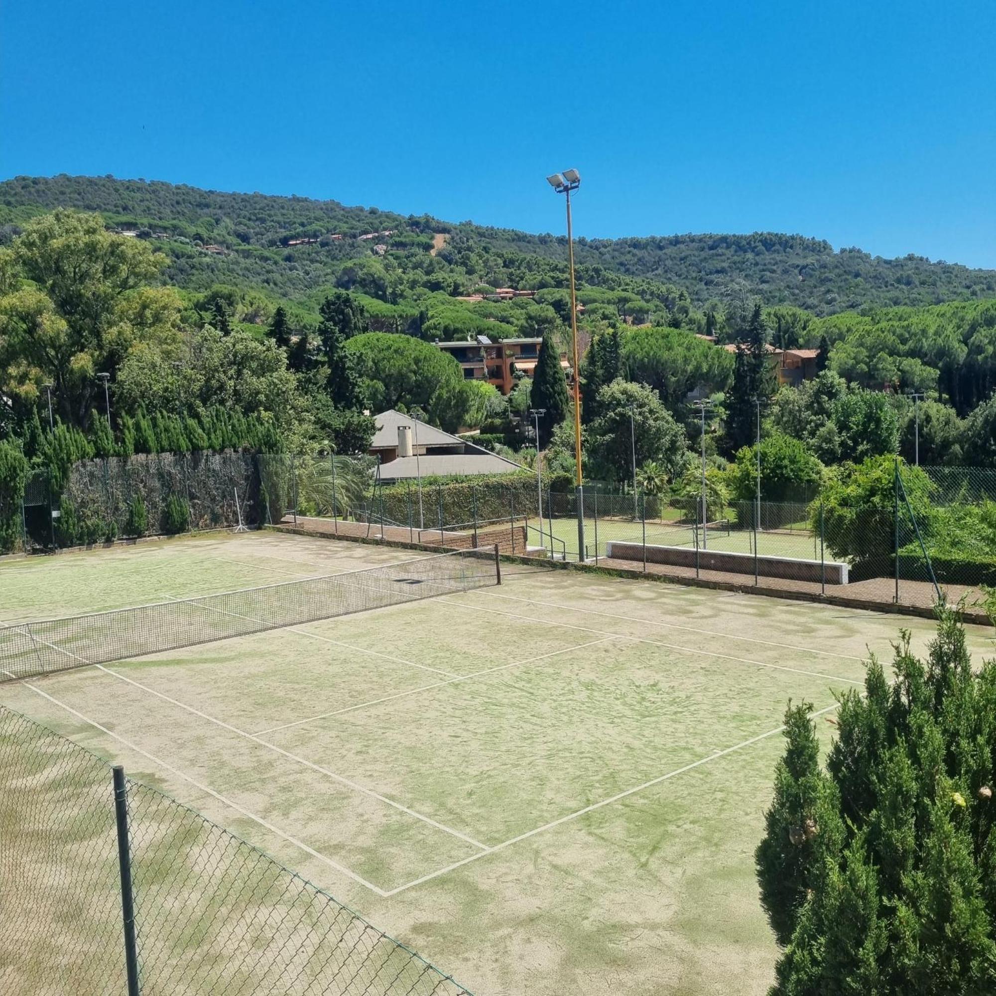 Residence Solemaremma Кастільйоне-делла-Пеская Екстер'єр фото
