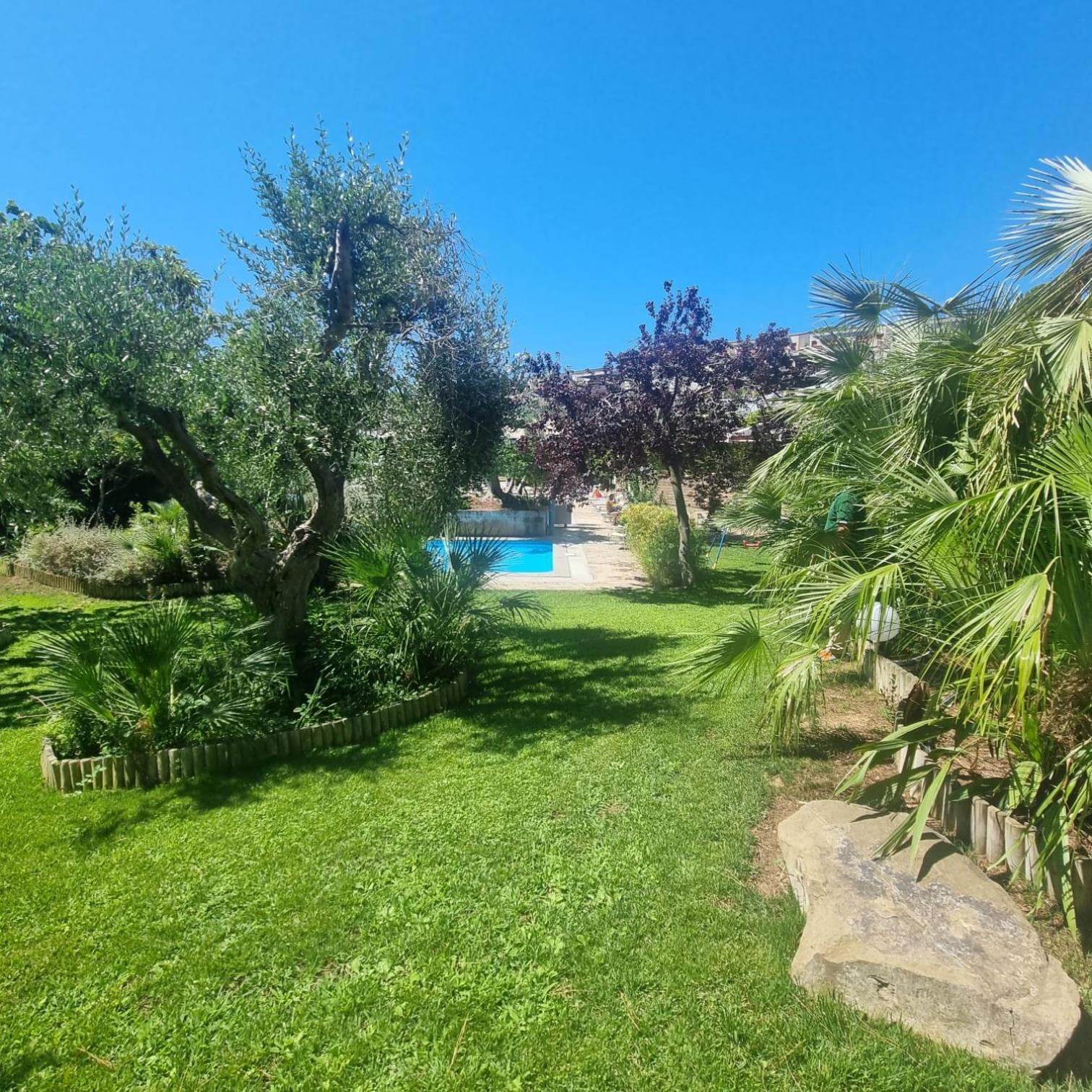 Residence Solemaremma Кастільйоне-делла-Пеская Екстер'єр фото