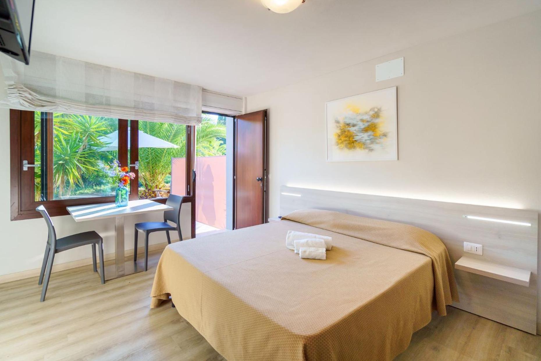 Residence Solemaremma Кастільйоне-делла-Пеская Екстер'єр фото